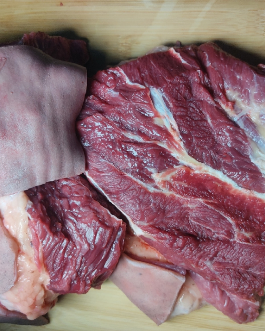 Agemawo (Skin WIth Boneless Beef)